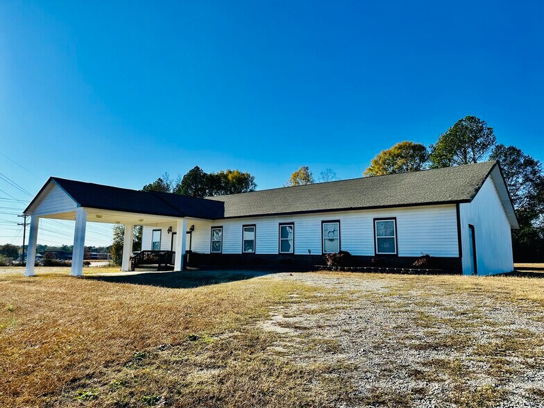 Primary Photo Of 9311 US-19, Zebulon Flex For Lease