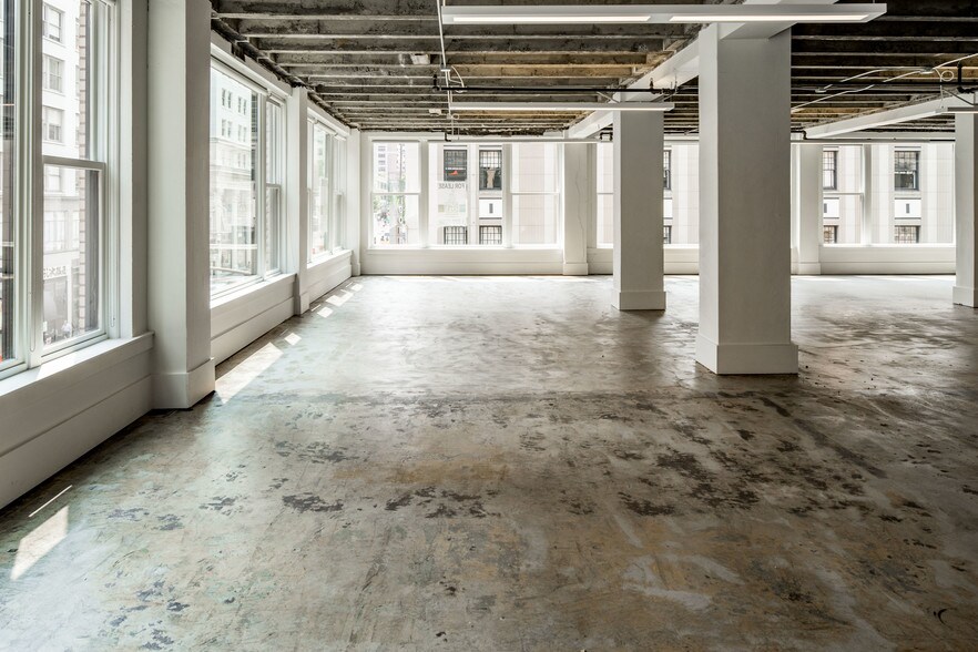 More Photos Of 705-711 SW Alder St, Portland Office For Lease