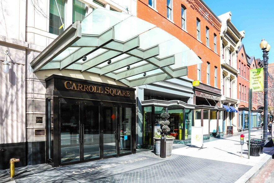 More Photos Of 975 F St NW, Washington Office For Lease