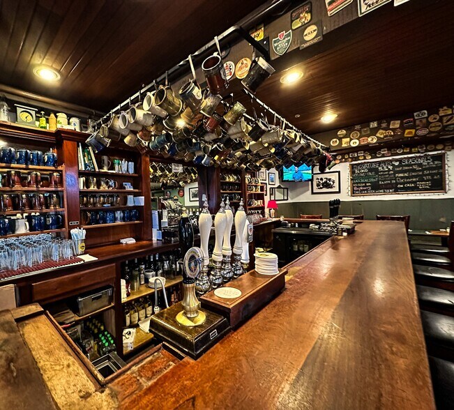 More Photos Of 420 Stockbridge Rd, Great Barrington Storefront Retail Office For Sale