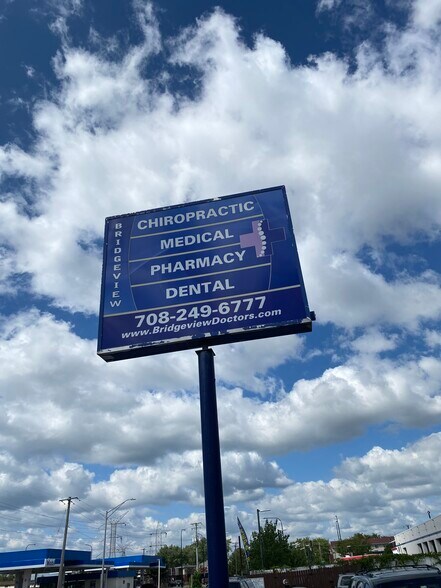 More Photos Of 7124 W 83rd St, Bridgeview Medical For Lease