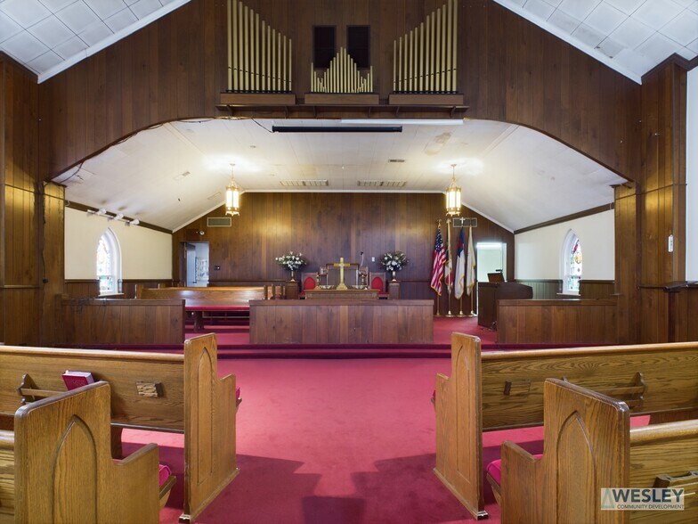 More Photos Of 108 US Highway 158, Roanoke Rapids Religious Facility For Sale
