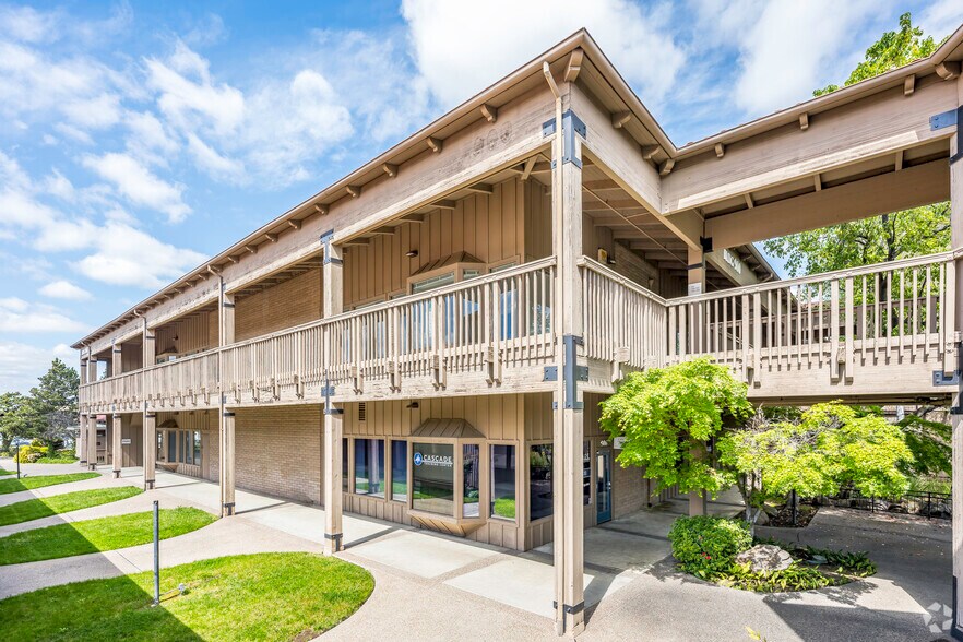 More Photos Of 151 N Sunrise Ave, Roseville Unknown For Lease