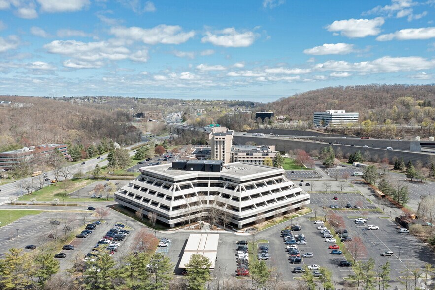 More Photos Of 660 White Plains Rd, Tarrytown Office For Lease