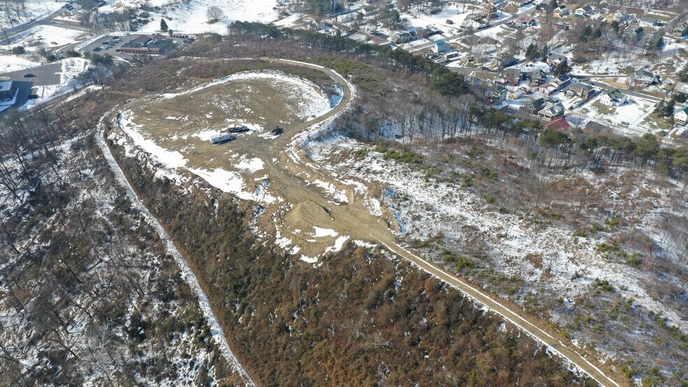 More Photos Of Shades Ln, Cumberland Land For Sale