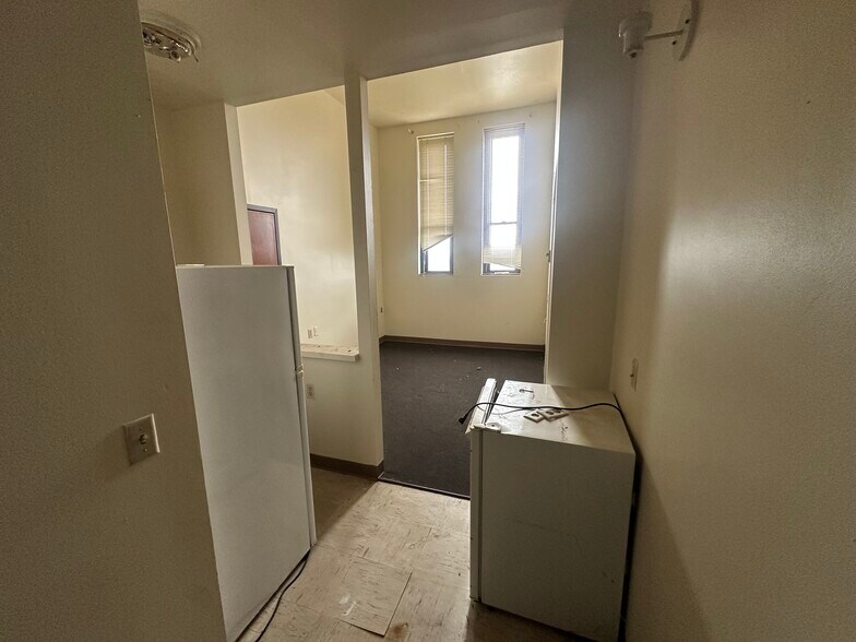 More Photos Of 215 Lelia St, Pittsburgh Apartments For Sale