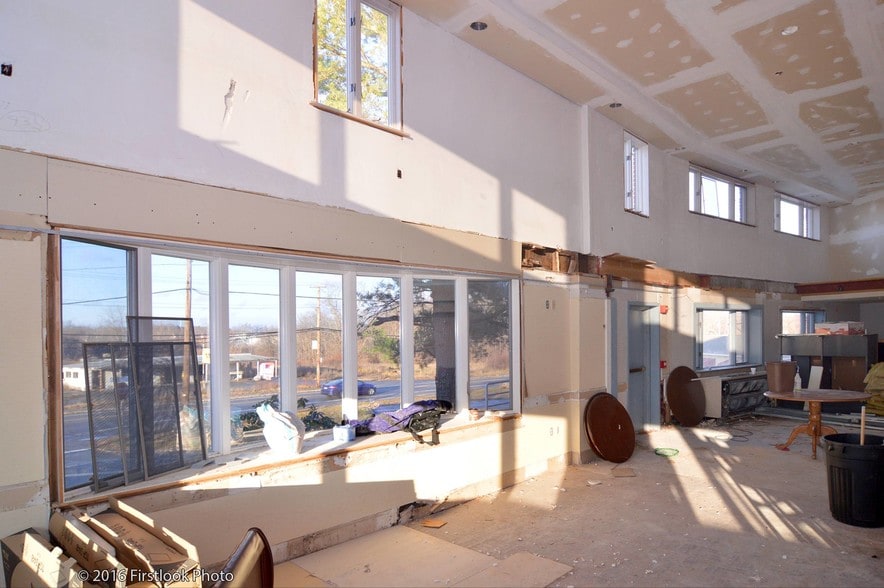 More Photos Of 213 Taunton Ave, Seekonk Hospitality For Sale