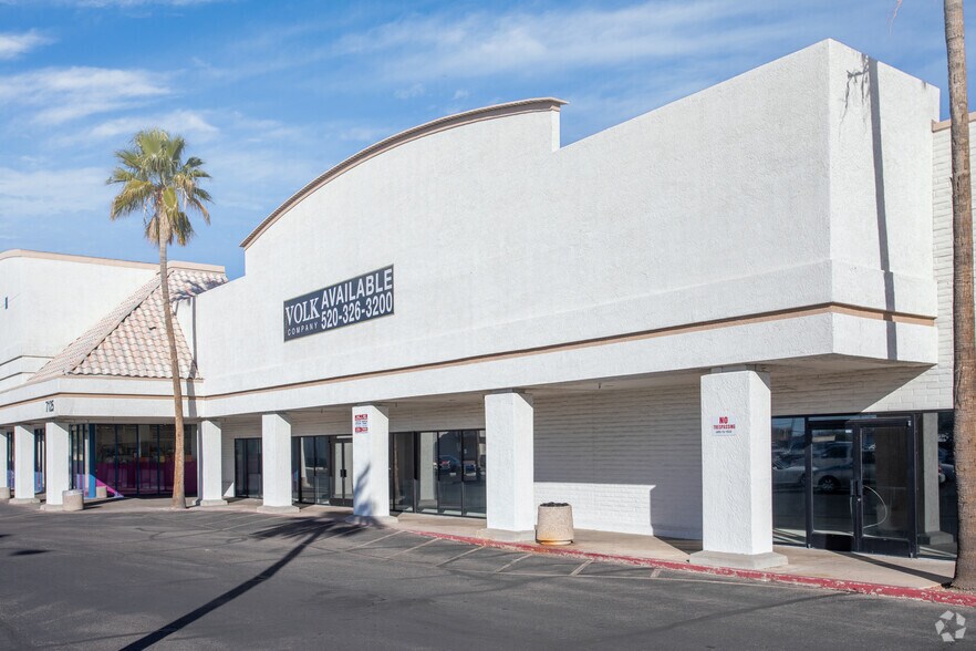 More Photos Of 7109-7245 E Golf Links Rd, Tucson Unknown For Lease