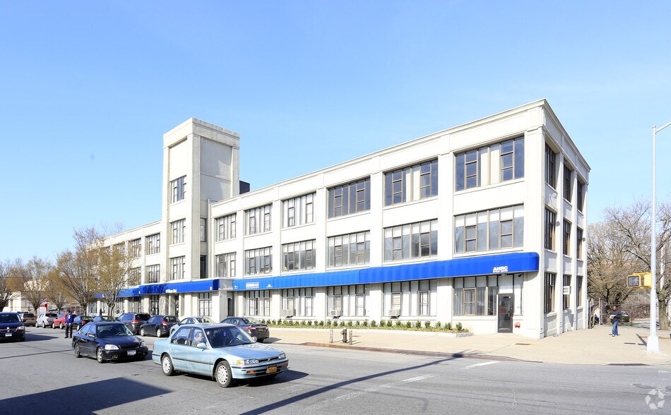 Primary Photo Of 4377 Bronx Blvd, Bronx Office For Sale