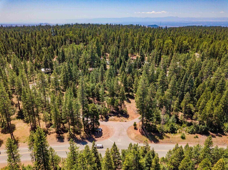 More Photos Of 6961 Woodpecker Ln, Shingletown Manufactured Housing Mobile Home Park For Sale