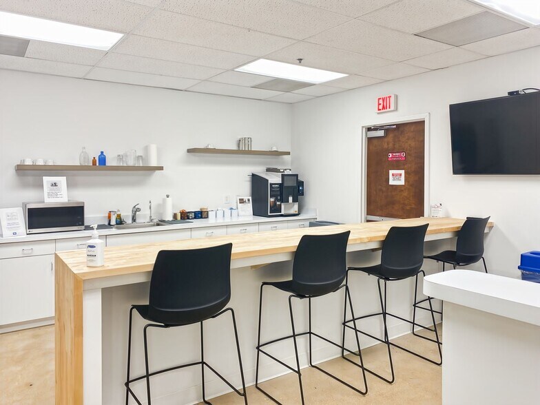 More Photos Of 185 State Highway 36, West Long Branch Coworking Space