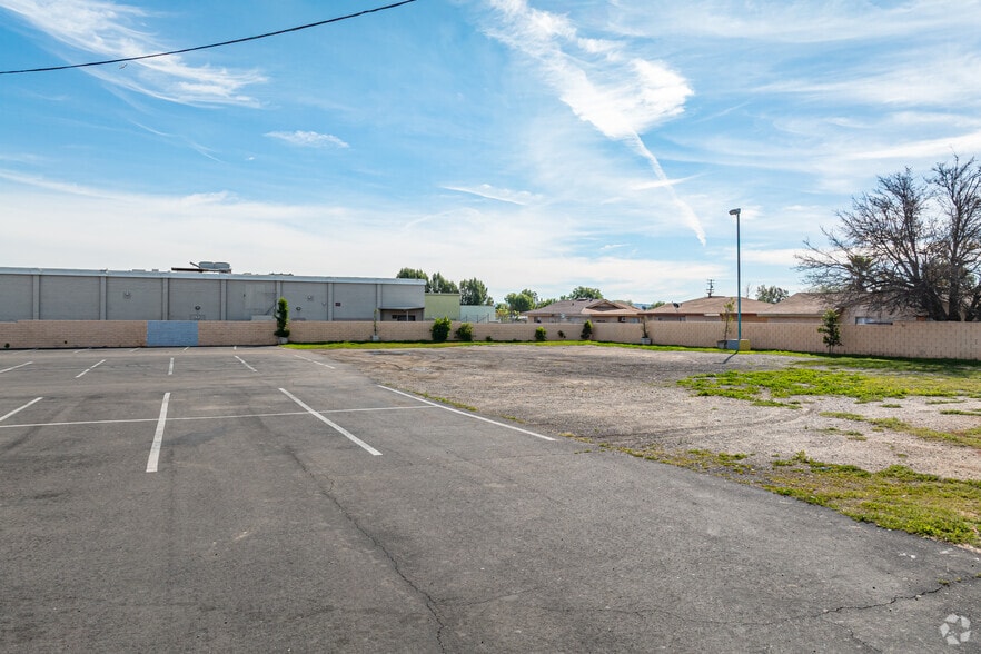 More Photos Of 10390 Arlington Ave, Riverside Land For Lease