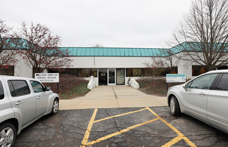 Primary Photo Of G4007 W Court St, Flint Medical For Lease