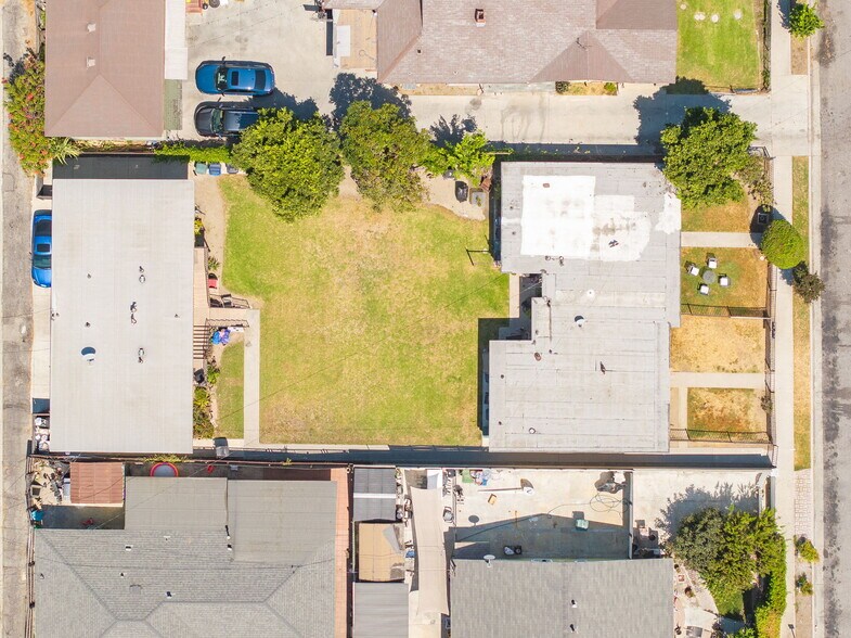 More Photos Of 5917 Converse Ave, Los Angeles Multifamily For Sale