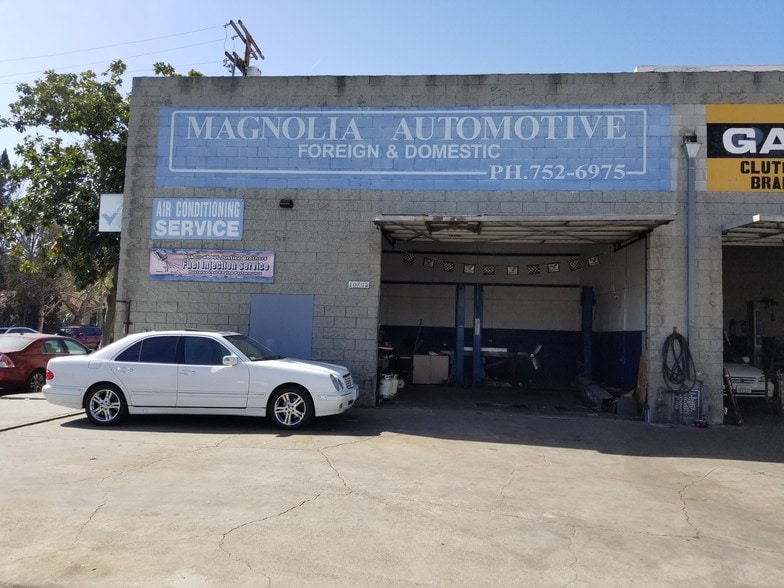 More Photos Of 10702 Magnolia Blvd, North Hollywood Auto Repair For Lease