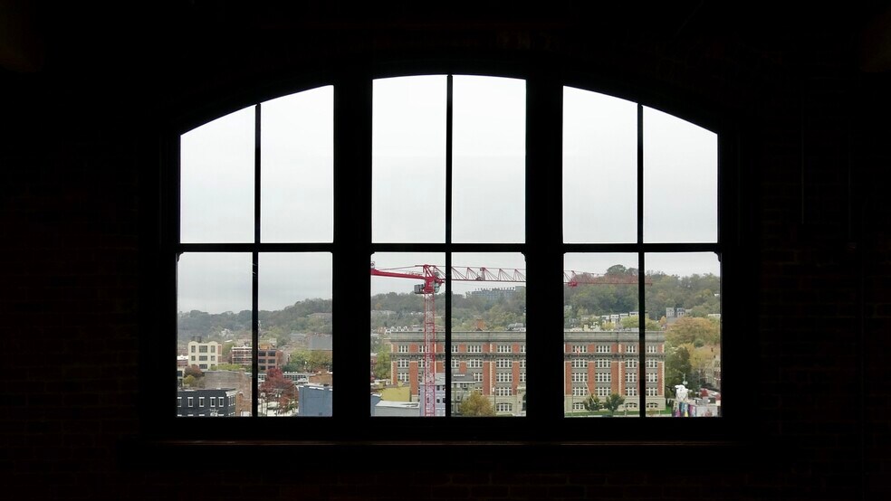 More Photos Of 1100 Sycamore St, Cincinnati Loft Creative Space For Lease