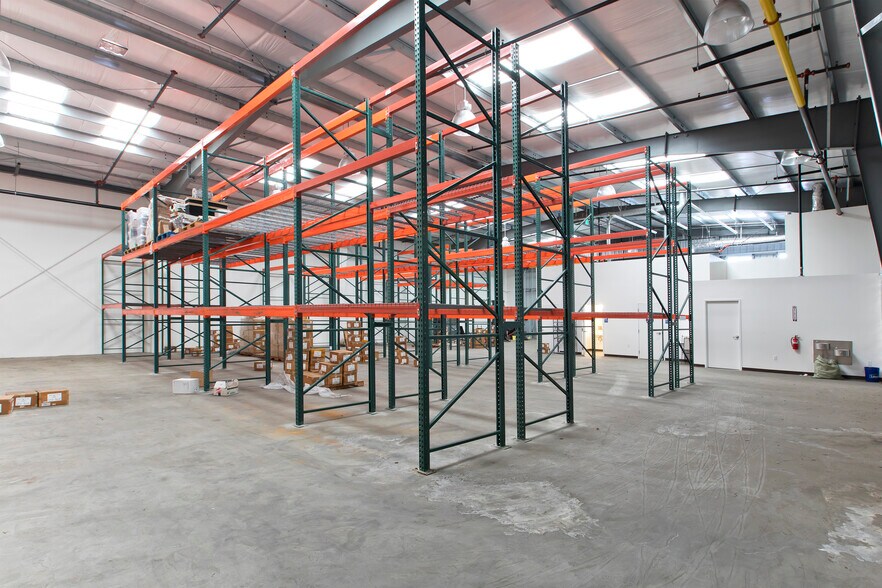 More Photos Of 1405 Van Dyke Ave, San Francisco Industrial For Sale