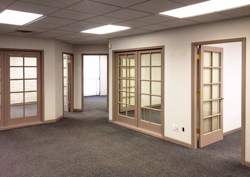 More Photos Of 2900 Louisiana Blvd NE, Albuquerque Office For Lease