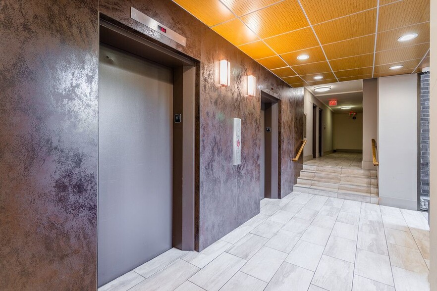 More Photos Of 8150 Lakecrest Dr, Greenbelt Apartments For Sale