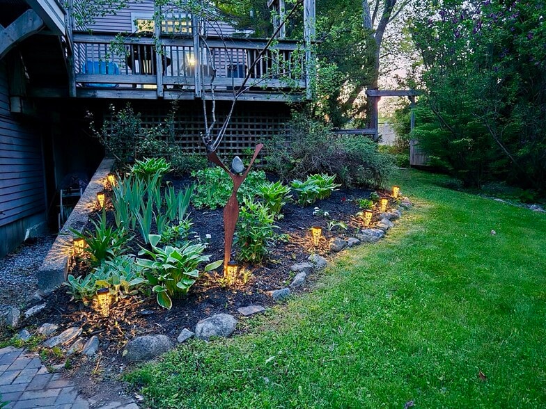 More Photos Of 82 Elm St, Camden Hospitality For Sale