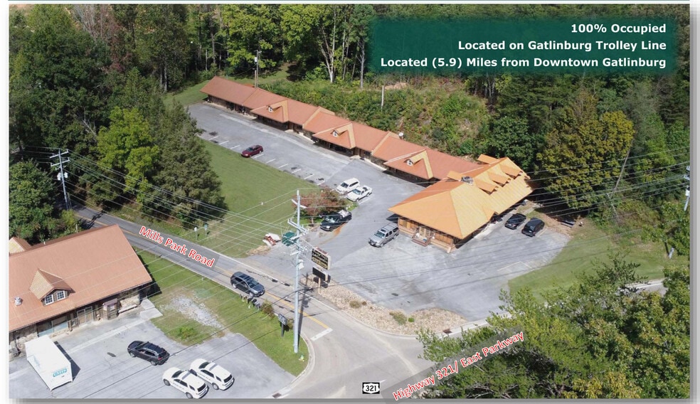 Primary Photo Of 1901 E Parkway, Gatlinburg Hotel For Sale