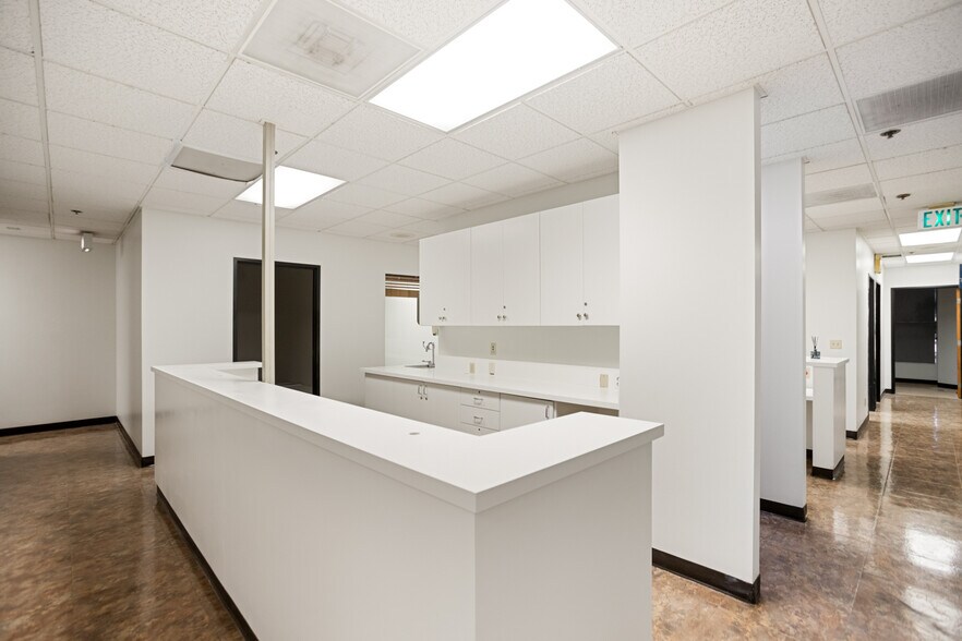 More Photos Of 2150 N Waterman Ave, San Bernardino Medical For Lease