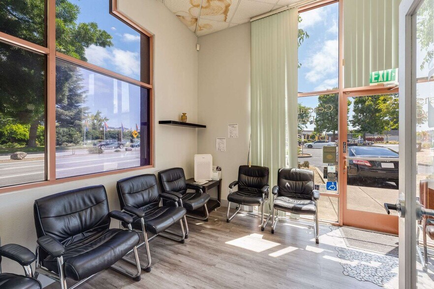 More Photos Of 15401 Hesperian Blvd, San Leandro Unknown For Lease