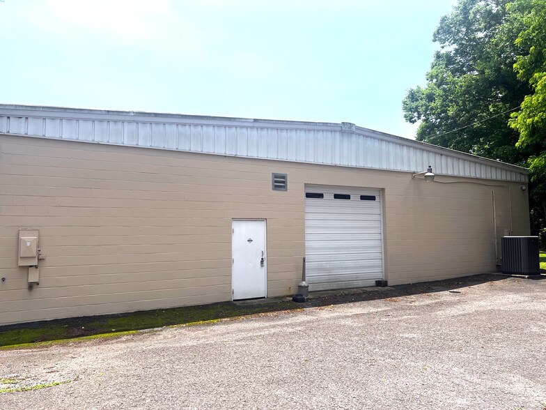 More Photos Of 633 E Vine St, Murfreesboro Industrial For Sale