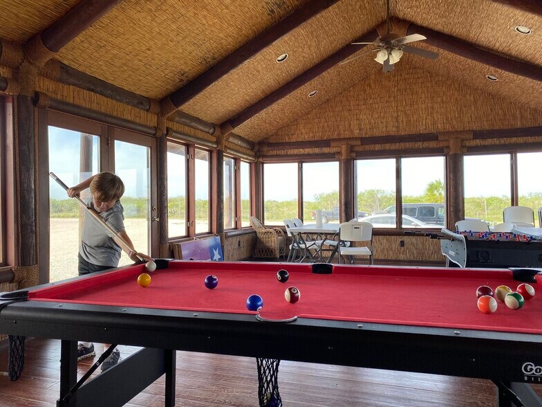 More Photos Of 1287 S County Road 1155, Riviera Hospitality For Lease