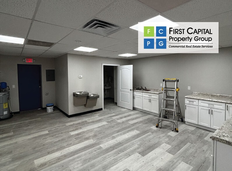 More Photos Of 909 S Charles Richard Beall Blvd, Debary General Retail For Lease