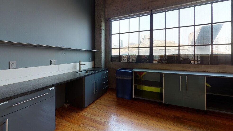 More Photos Of 325 9th St, San Francisco Office For Sale