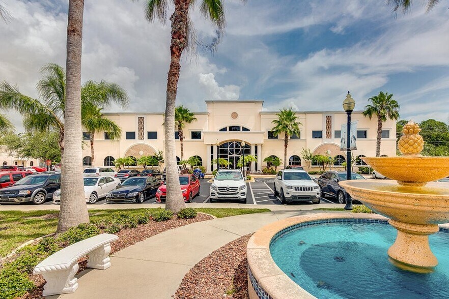 More Photos Of 7341 Office Park Pl, Melbourne Office Residential For Lease