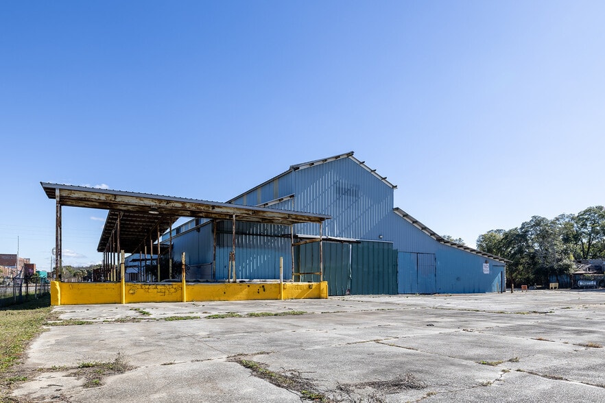 More Photos Of 2127 Hubbard St, Jacksonville Manufacturing For Sale