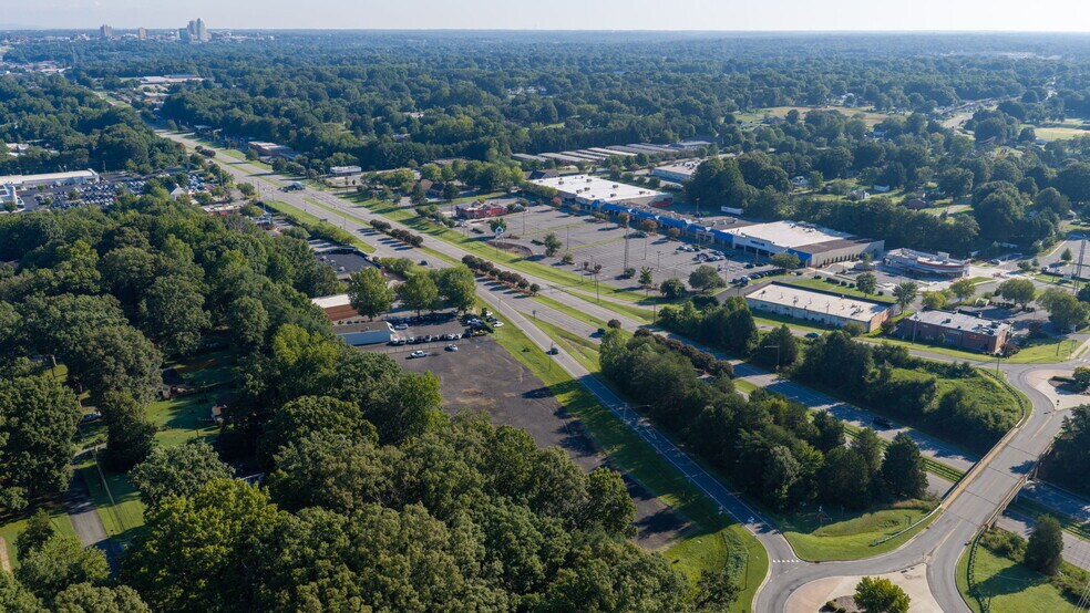 More Photos Of 3196 Peters Creek Pky, Winston-Salem Land For Sale