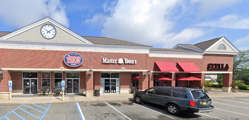 More Photos Of 29-47 Eisenhower Pky, Roseland General Retail For Lease