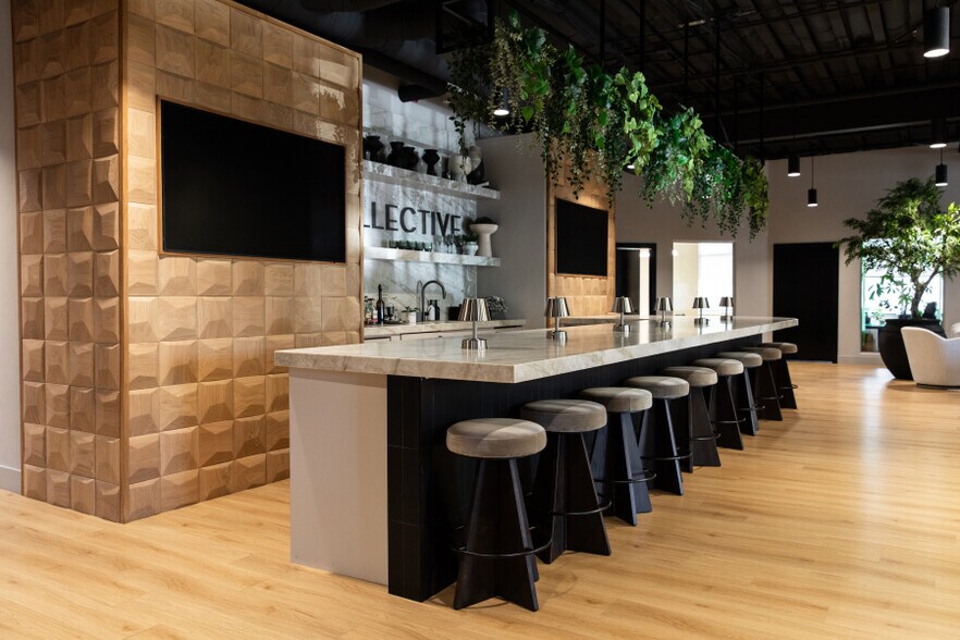 More Photos Of 2252 Pama Ln, Las Vegas Loft Creative Space For Lease