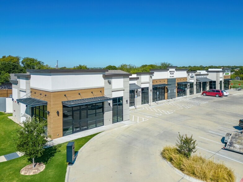 More Photos Of 899 S Hewitt Dr, Hewitt General Retail For Sale