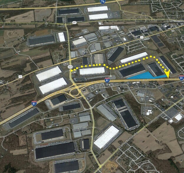 More Photos Of 100 Logistics Dr, Carlisle Truck Terminal For Lease