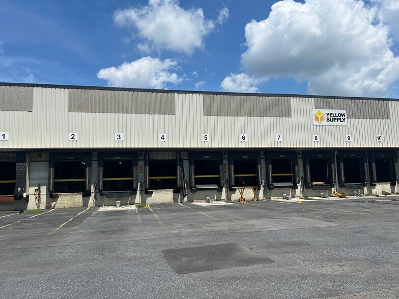 More Photos Of 600 Brighton St, Bethlehem Distribution For Lease