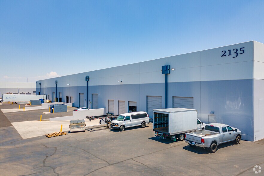 More Photos Of 2115 S 11th Ave, Phoenix Unknown For Lease