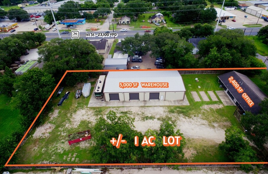 Primary Photo Of 1707 Bernie Ave, Rosenberg Office For Sale