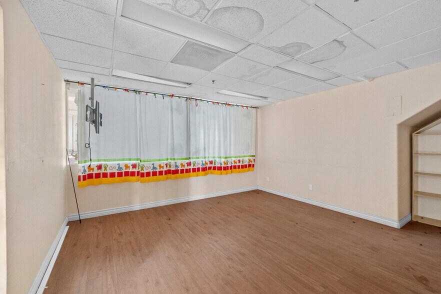 More Photos Of 8132 Garden Grove Blvd, Garden Grove Religious Facility For Sale