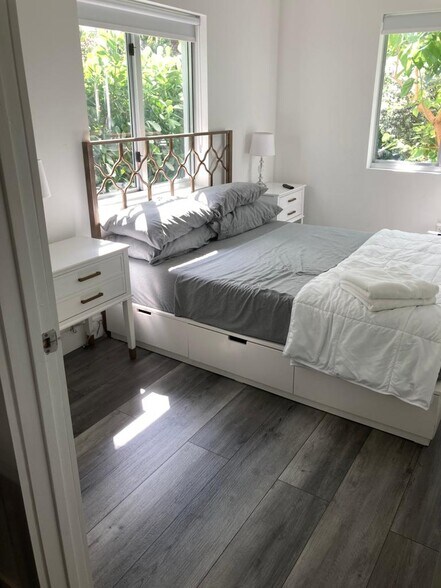 More Photos Of 1330 15th St, Miami Beach Apartments For Sale