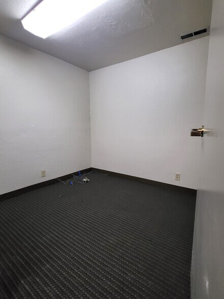 More Photos Of 2488 Junipero Serra Blvd, Daly City Office For Sale