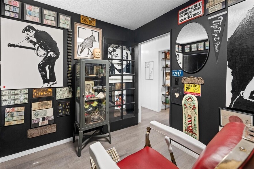 More Photos Of 40585 Big Bear Blvd, Big Bear Lake Office For Sale