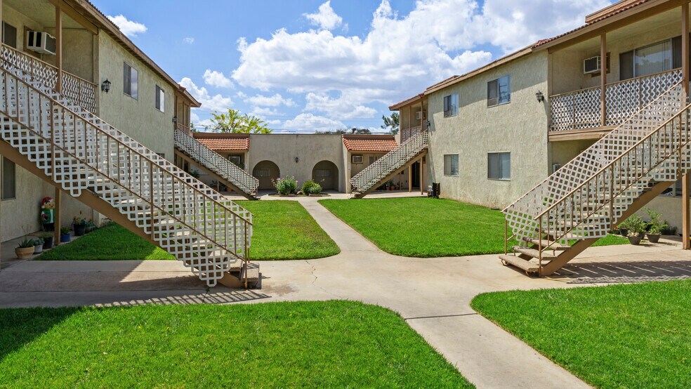 More Photos Of 24356 Webster Ave, Moreno Valley Apartments For Sale