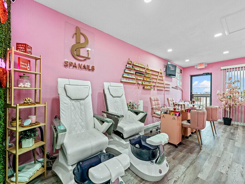 More Photos Of 4301 Palm Ave, Hialeah Unknown For Lease