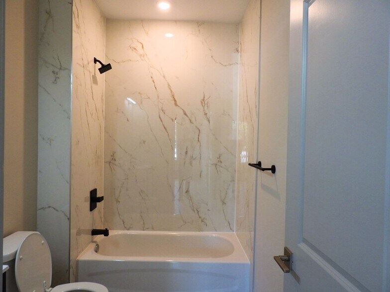 More Photos Of 2328-2344 N 2nd St, Philadelphia Apartments For Sale