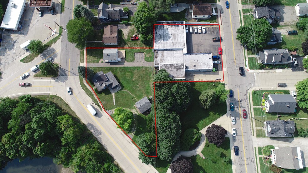 More Photos Of 1100 Starkweather St, Plymouth Freestanding For Lease