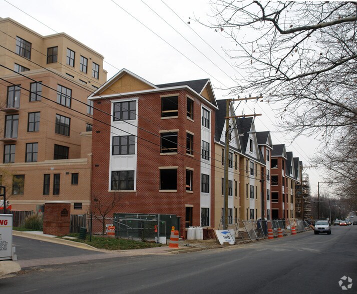More Photos Of 431 Park Ave, Falls Church Medical For Sale